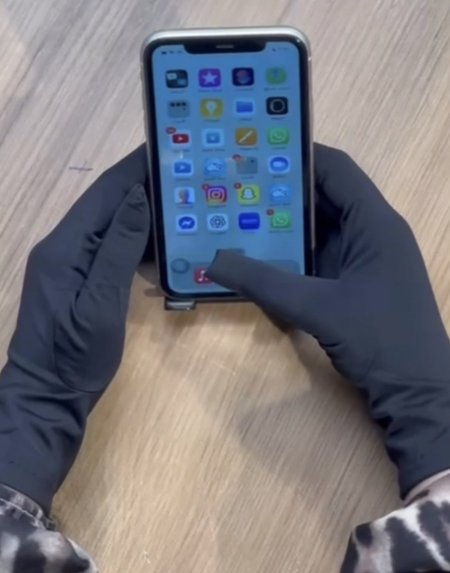 كفوف مناسبة لخاصية استجابة شاشات اللمس