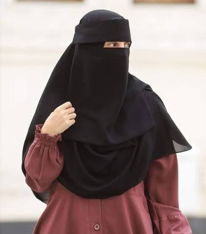 نقاب تندة مع خمار مستطيل 90*200 سم