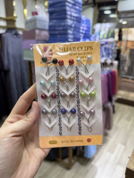 دبابيس ملقط ملون عدد 12