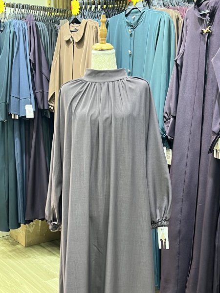 سكني غامق