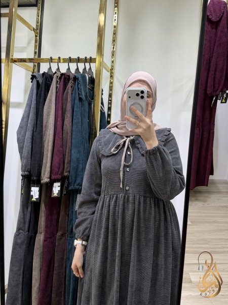 فستان فيكتوريا الفخم مكون من قطعتين