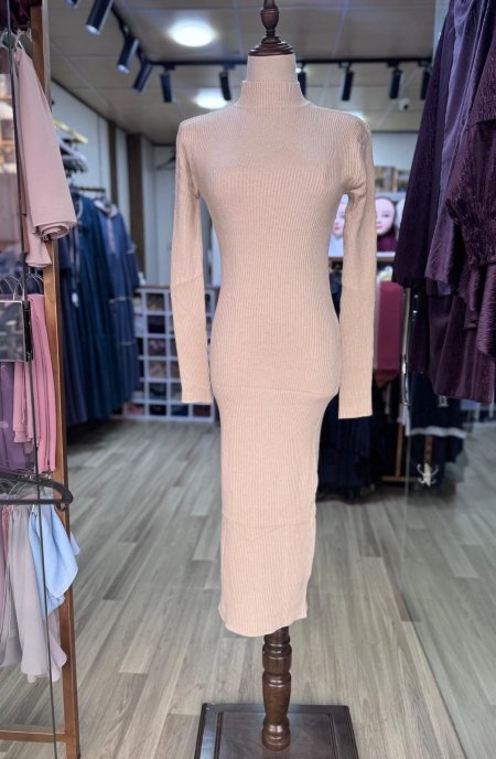 فستان صوف بيتي لتحت الركبة